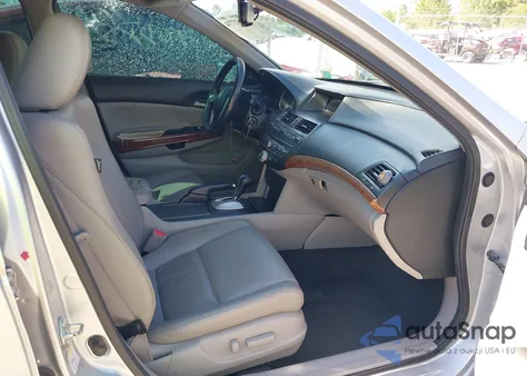 2012 Honda Accord 2.4 Ex-L z USA, uszkodzony, nr VIN 1HGCP2F82CA060668